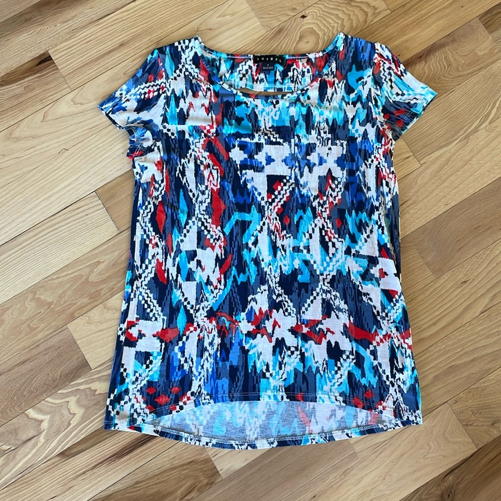 Tribal short-sleeve top - size small